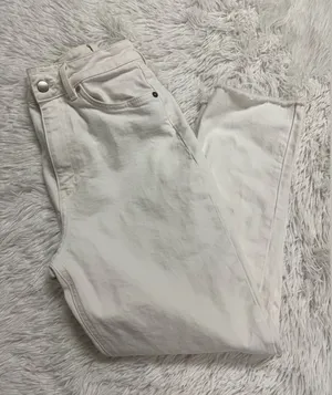 h&m white high waisted jeans thumbnail 1
