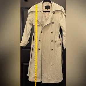 Banana Republic Tan Trench Coat thumbnail 4