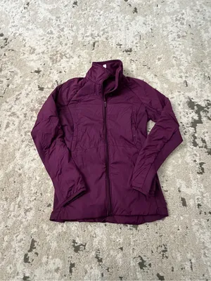 Lululemon Athletica Run for Cold PrimaLoft Athletic Jacket Size 4 Plum thumbnail 2