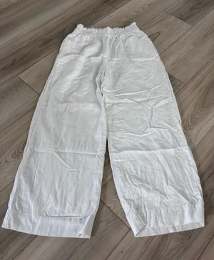 Abercrombie & Fitch White Linen Blend Wide Leg Smocked Waist Pants Small thumbnail 1