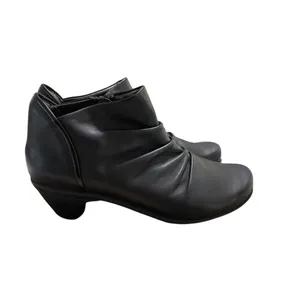 Naot Leather Ankle Booties Black Heeled Boots Side Zip size 41 US 10-10.5 thumbnail 4