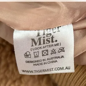 Tiger Mist Women’s Tan Brown Teddy Plush Cropped Bomber Jacket Pockets‎ Zip XS thumbnail 6