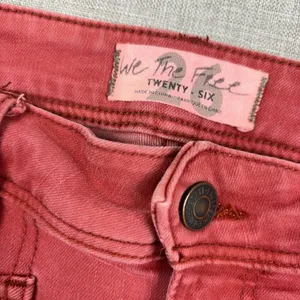 We The Free Jeans Womens 26 Red Mid Rise Skinny Distressed Fringe Hem Denim thumbnail 3