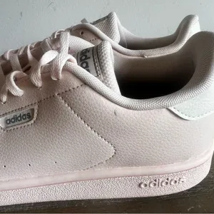 Adidas Urban Court Women's Shoe Size 7.5 #B1959 thumbnail 4