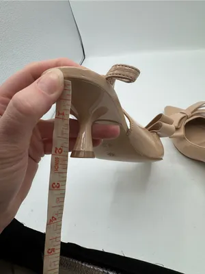 BCBGeneration Kasti Nude Slingback Frappe Patent Kitten Heel Bow Pumps size 6.5 thumbnail 5