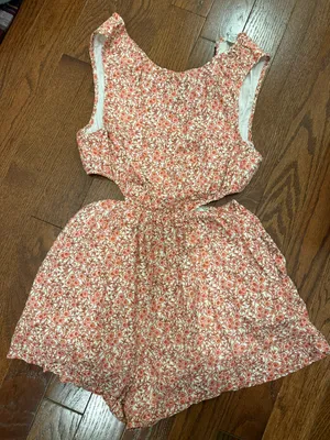 American Eagle Floral Romper thumbnail 1