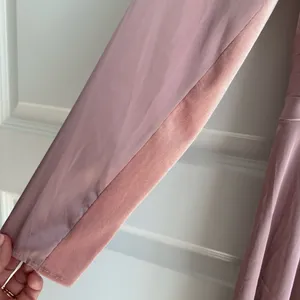 Mac Duggal Pink Satin Velvet Long Sleeve V-Neck‎ Midi Cocktail Formal Dress- NWT thumbnail 7