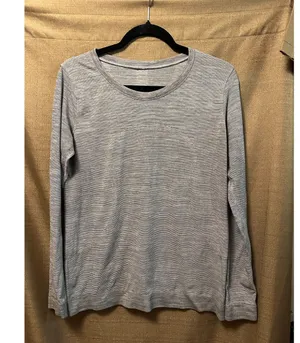 Lululemon Woman Swiftly Tech Crew Long Sleeve Shirt Grey Size 8 thumbnail 1