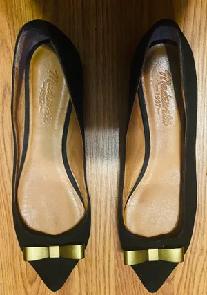 The Bow Tie Skimmer Black Suede Flats size 7 *. Metal gold bows at toes.. Pointy toe flats. ▪️Size 7 ▪️0.25” heel ▪️Excellent used condition: light wear to bottoms and some wear to metal bows thumbnail 5