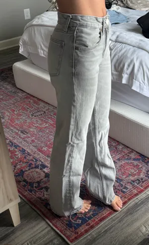 ZARA Mid-Rise Jeans thumbnail 3