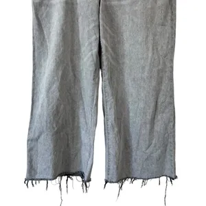 Madewell LOW-RISE SUPERWIDE-LEG Frayed Crop Jeans thumbnail 3