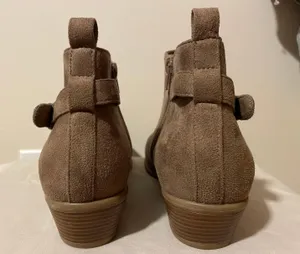 Wild Diva Women’s Short Suede Boots thumbnail 3