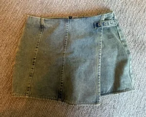Pretty Little Thing Skirt thumbnail 1