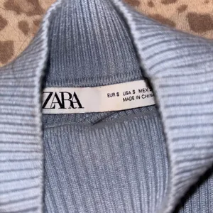 Zara baby blue backless tie back turtleneck thumbnail 2