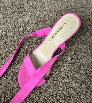 Lulus Pink Heels thumbnail 1