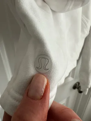 Lululemon cropped hoodie  thumbnail 3