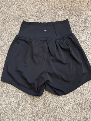 Halara Softlyzero Airy High Waisted 2-in-1 InstantCool Yoga Shorts size small thumbnail 3