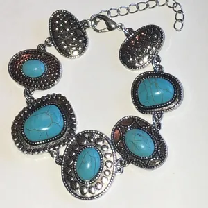 Faux Turquoise Stone Vintage-Style Silver Tone Bracelet thumbnail 2