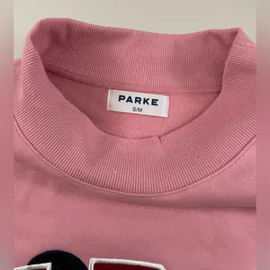 PARKE NWT Valentine’s Special Edition Jean Heart Varsity Fleece Mockneck Blush S thumbnail 5