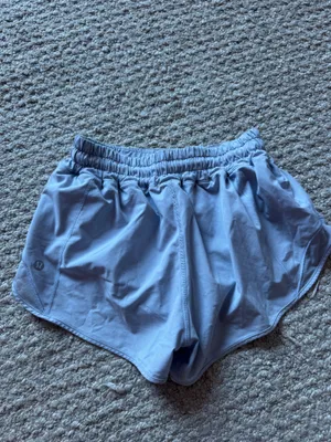 Hotty Hot Lululemon Shorts 2.5" Low-Rise thumbnail 4