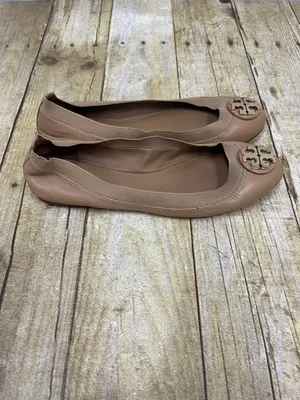 Tory Burch Women's Nude Leather Ballet Flats with Gold Emblem size 6.5 thumbnail 3
