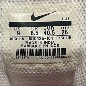 Nike Air Max Axis Premium White/Melon Women's Sneakers Size 9 thumbnail 4