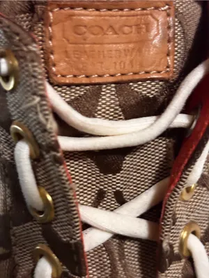 Vintage Coach Signature C Sneaker Shoes Bug Butterfly Patch Size 9B thumbnail 8