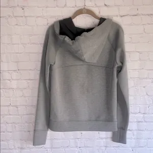 Aeropostale‎ Gray Zip-Up Hoodie Womans Size Medium thumbnail 3