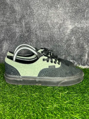 Vans x Harry Potter Low Top Sneakers Green Black | Men’s 7 Women’s 8.5 thumbnail 3