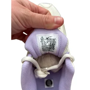 Nike Shox R4 Guava Ice Lavender Purple Silver Sneakers HF4050-001 Womens 8 6.5Y thumbnail 2