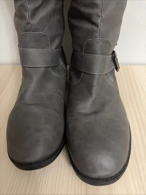 Vanity Amira Gray Knee-High Women's Boots size 8 thumbnail 1