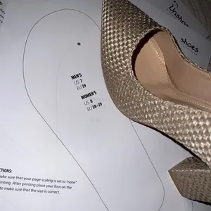 Nwot! Adorable no tag tan weaved look pointy toe heels! thumbnail 7