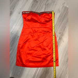 B. DARLIN Elegant Red Strapless‎ Dress thumbnail 5