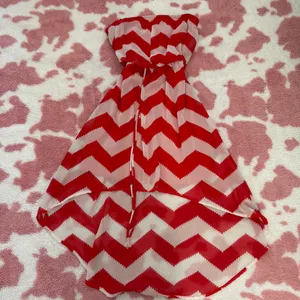 Red & White Chevron Strapless High-Low Dress 💋 Flowy Chiffon Summer Babe Mini Maxi | Size S thumbnail 5
