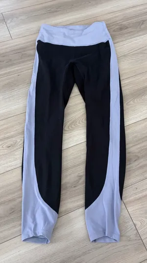 Free People Movement Two Tone Colorblock High Rise Leggings Black Lavender XS thumbnail 1