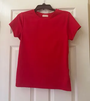 Red fitted cotton tee Size L thumbnail 1