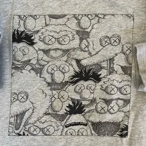 Uniqlo Kaws Sesame Street Gray Logo Sweatshirt Adult Size Medium thumbnail 3