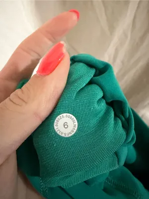 Lululemon Wunder Train High-Rise Crop 23" thumbnail 5