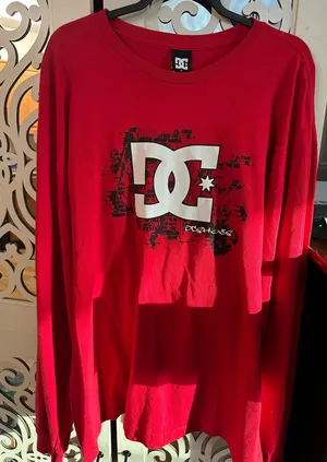 T-shirt DC thumbnail 1