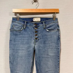 Free People Women 27 Light Wash Button Fly Raw Hem Skinny Jeans Blue thumbnail 4
