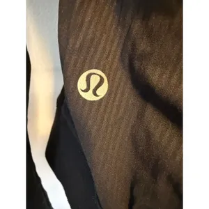Lululemon dance studio Textured Hooded Full Zip Athletic Jacket Size‎ 8 Logo thumbnail 4