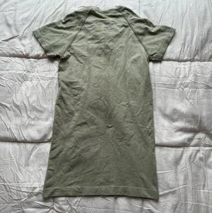 Green Lululemon Swiftly Tech Short Sleeve thumbnail 2