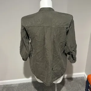 Zara army‎ green button down size small thumbnail 3