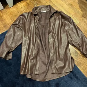 Jacket  thumbnail 1
