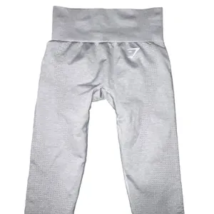 Gymshark Women’s Gray Vital Seamless crop Leggings Tights Pants thumbnail 4