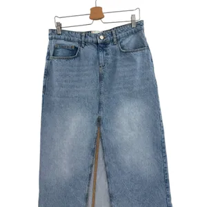 Urban Outfitters BDG Mandi Denim Maxi Skirt Raw Hem Front Slit Blue‎ Size Medium thumbnail 5