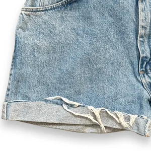 Vintage Wrangler Distressed Cuffed Denim Shorts Light Wash High‎ Rise Cutoff 34 thumbnail 2