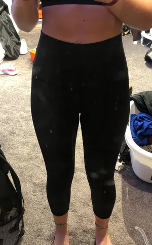 Lululemon Legggings thumbnail 1