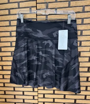 Athleta Ace Gray Camo Skort Size Small‎ thumbnail 1