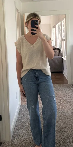 Abercrombie Loose High Rise Jeans thumbnail 1